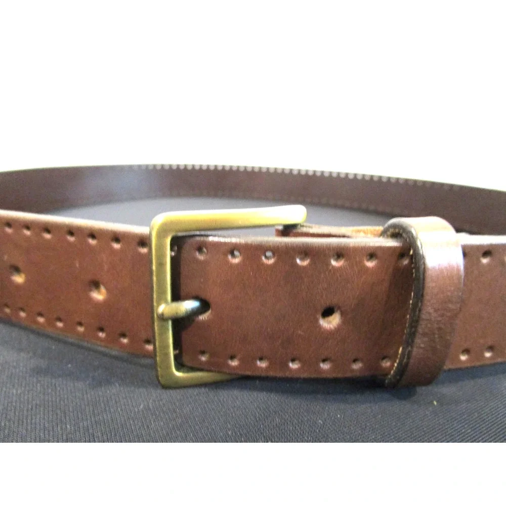 Gap Brown Leather Perforated Edge Brass Buckle Belt Women Sz S, 30
